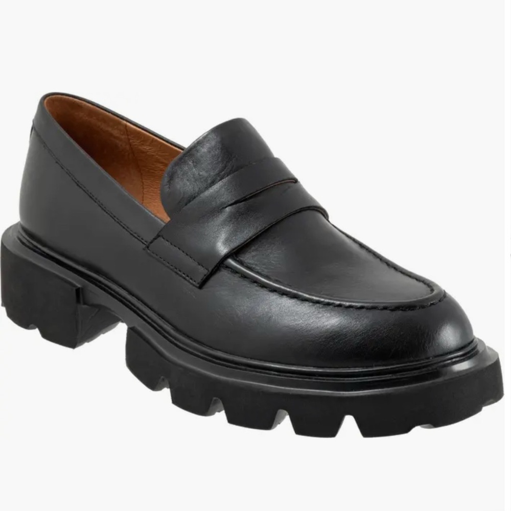 EOS chunky loafers